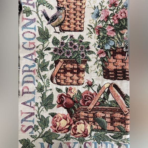 Longaberger Grandma Bonnie’s May Basket Cotton Throw - Picture 4 of 4